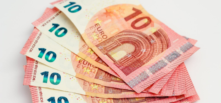 Reddito di cittadinanza: chi non segue la scadenza di fine luglio