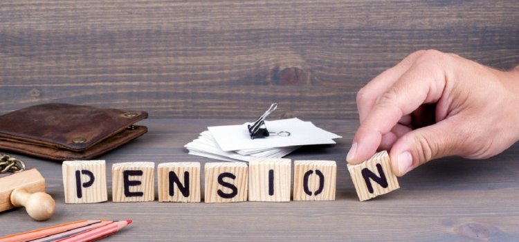Riforma pensioni, quota 100 dal 2019 ma addio all'Ape Social