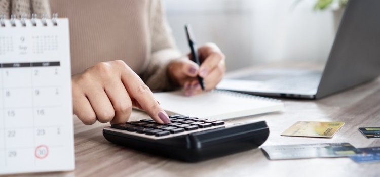 Contributi colf e badanti: il 10 ottobre scade il versamento del terzo trimestre 2025