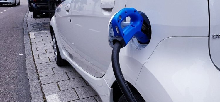 Ecobonus auto, domande prenotazione contributo 2 gennaio-30 giugno 2020