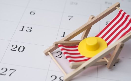 Scadenze fiscali di agosto 2025: scatta la sospensione feriale. Ecco come funziona