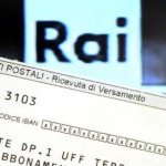 Canone Rai, scadenza 31 luglio per l'esonero per gli ultra 75enni